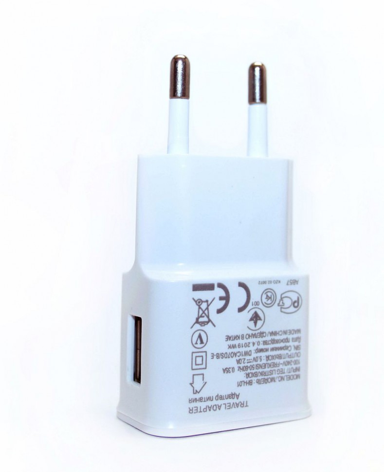 Адаптер питания USB-female 5V 2A Адаптер питания USB-female 5V 2A