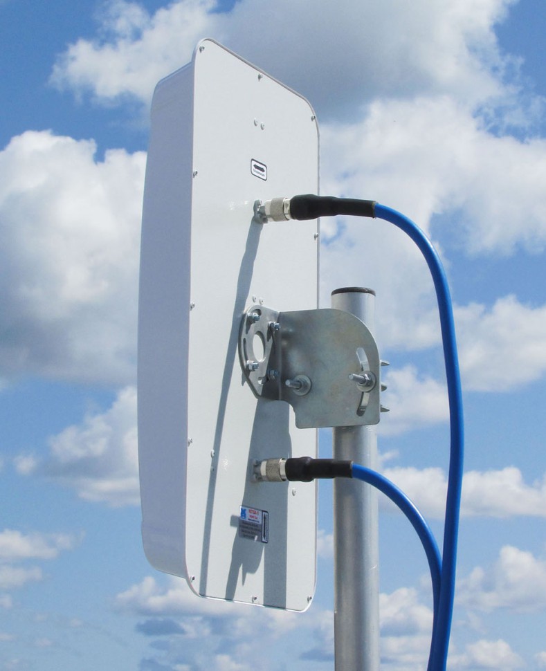Внешняя панельная антенна Антэкс NITSA-5 MIMO GSM/3G/4G/WiFi2,4/LTE2600, 790-960/1700-2700МГц, 2x9-14 dBi, 2xN-female